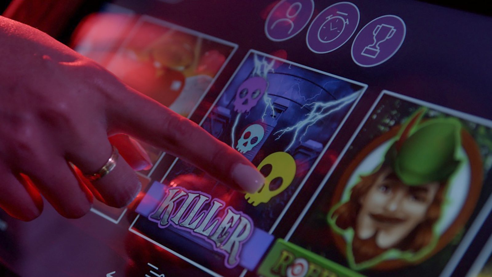 A game of Killer on the lane screen